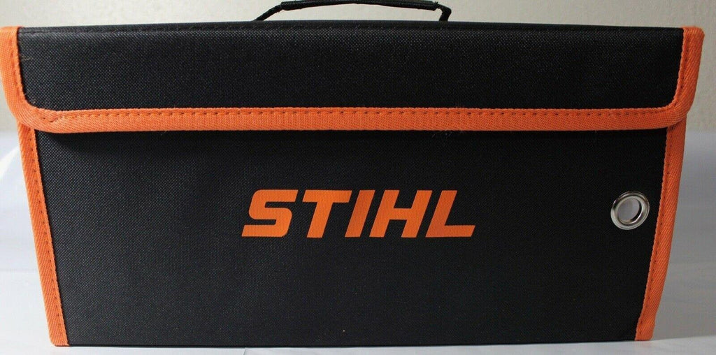 STIHL GTA 26 PRUNER CHAINSAW W/CARRYING CASE BATTERY AND CHARGER.