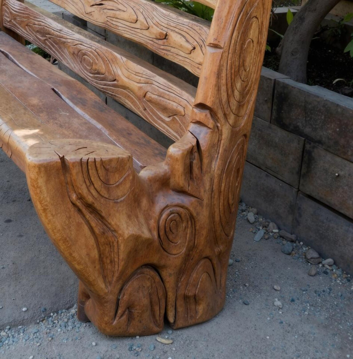 Rustic Solid Log Wood Garden Bench with Backrest for Patio - Image 2